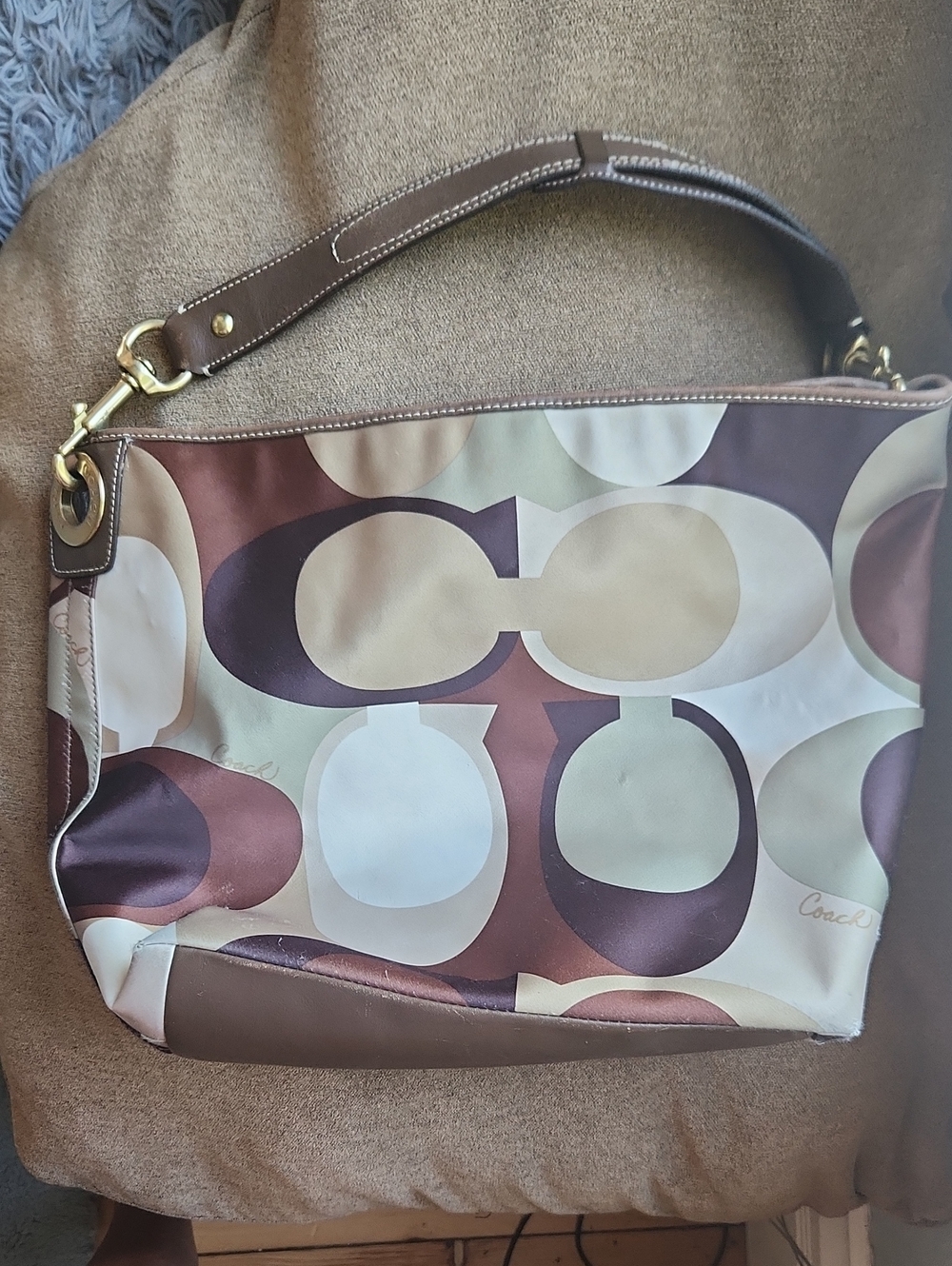 Coach Multicolor Signature Shoulder Bag in Brown and Cream